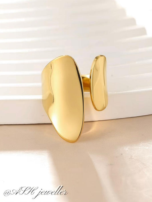 "Sophisticated Gold Geometric Open Ring – Stainless Steel Base"